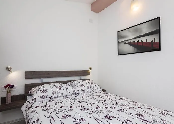 Carso Olea A3 2+2 Podstrana